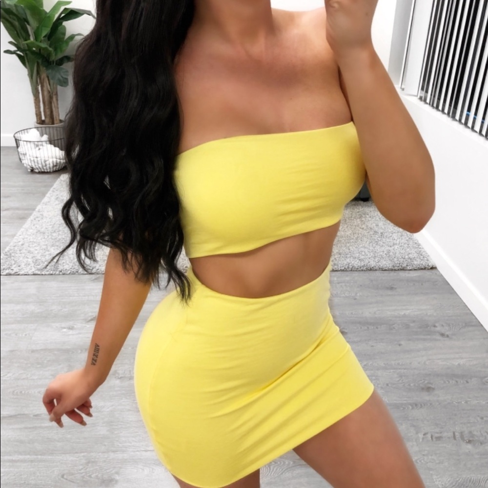 Yellow set